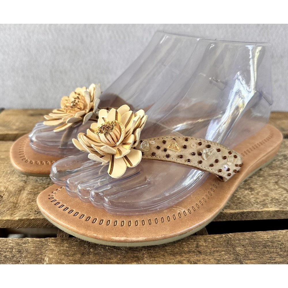 Coconuts Matisse Sandals Slides Flip Flops Summer Women's 6 M Flower Beige
